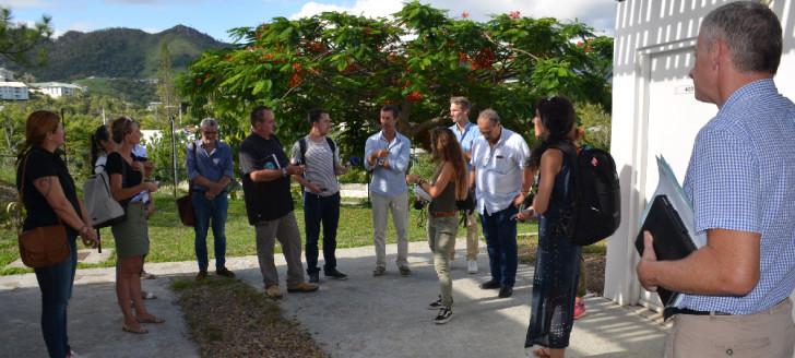 Le secrétaire général du gouvernement, la DASS, la DAPM, la DJS et la Croix-Rouge ont visité le centre de quarantaine mis sur pied au CISE. Le secrétaire général du gouvernement, la DASS, la DAPM, la DJS et la Croix-Rouge ont visité le centre de quarantaine mis sur pied au CISE.