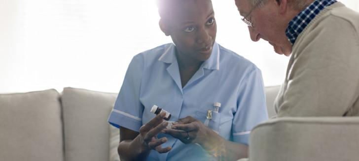 L’infirmière en pratique avancée pourra prendre en charge le patient d’après la conduite diagnostique et les choix thérapeutiques définis par le médecin référent. L’infirmière en pratique avancée pourra prendre en charge le patient d’après la conduite diagnostique et les choix thérapeutiques définis par le médecin référent.